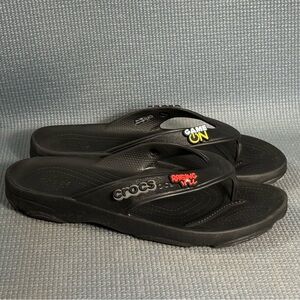 CROCS Unisex Classic Flip Flop Sandals Black Size 10 Men Size 12 Women